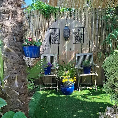 Et Jardin Bed & Breakfast Bayonne